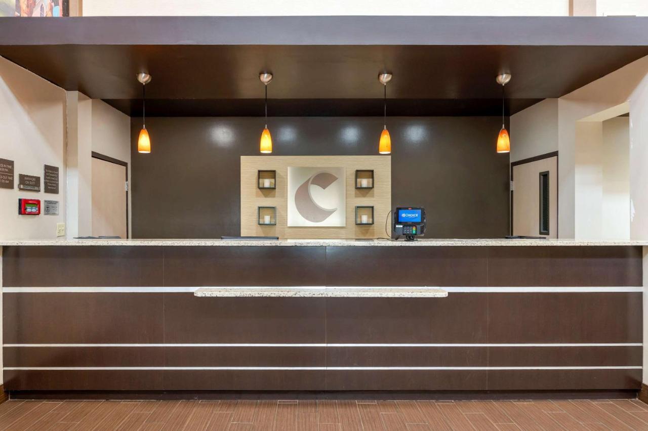 Comfort Hotel 3*